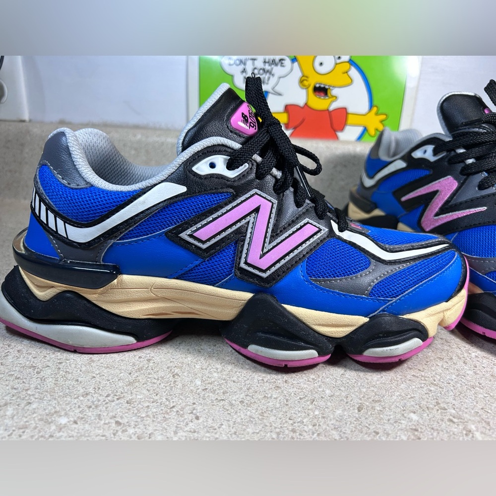 New Balance 9060 Blue Oasis Real Pink Men’s 8 Women’s 9.5 EUC - Picture 2 of 11